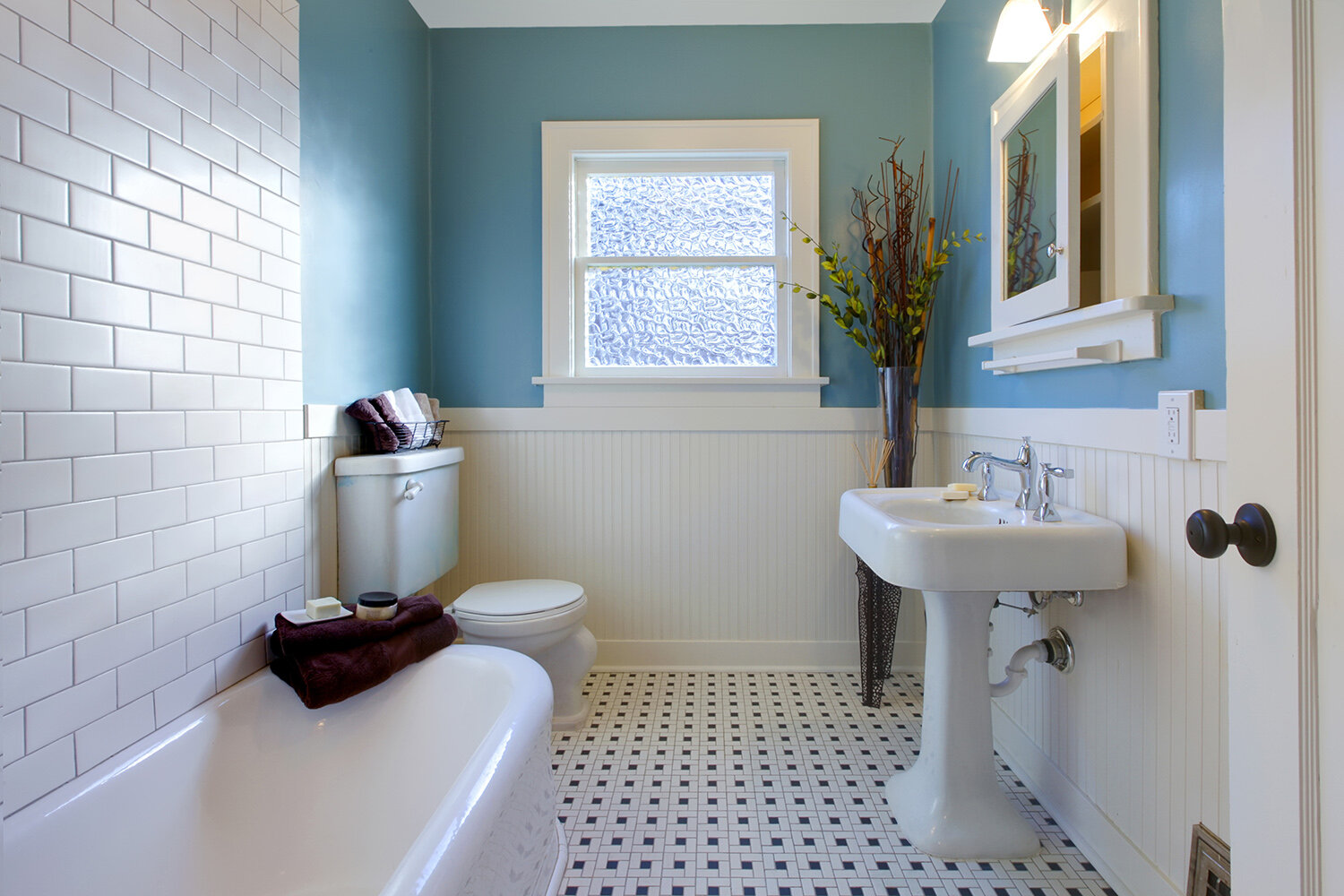 The Materials You Need to Design an Easy to Clean Home